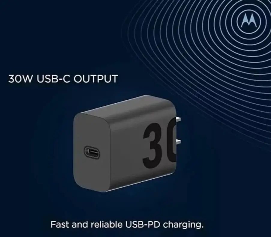 Motorola TurboPower 30 charger with original cable