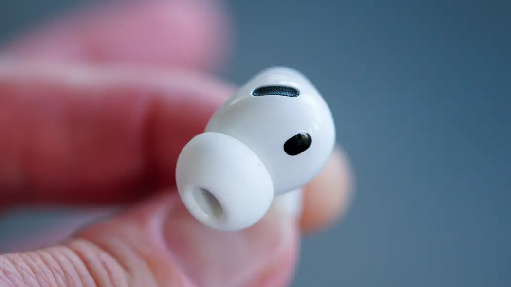 Apple AirPods Pro 3 retail packaging and accessories