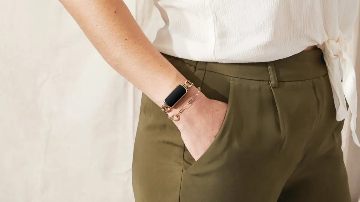 Fitbit Luxe Special Edition Review: Stylish But Flawed