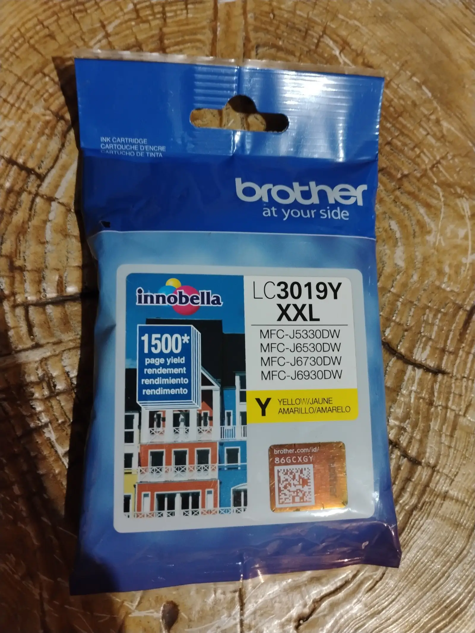 Canon PG-285 CL-286 ink cartridges installation view