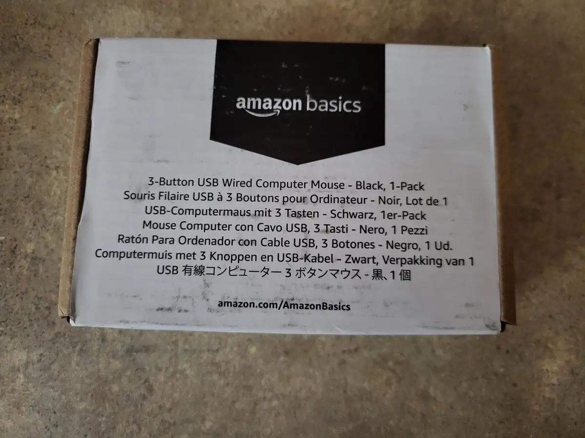 Amazon Basics USB Wired Mouse close-up matte finish