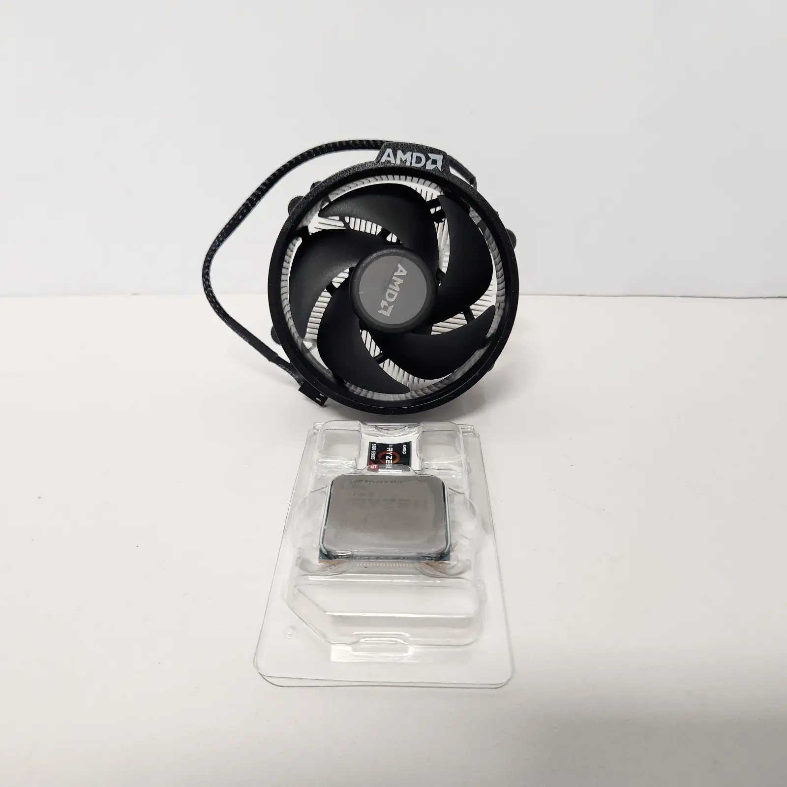AMD Ryzen 5 5600X CPU cooler and packaging