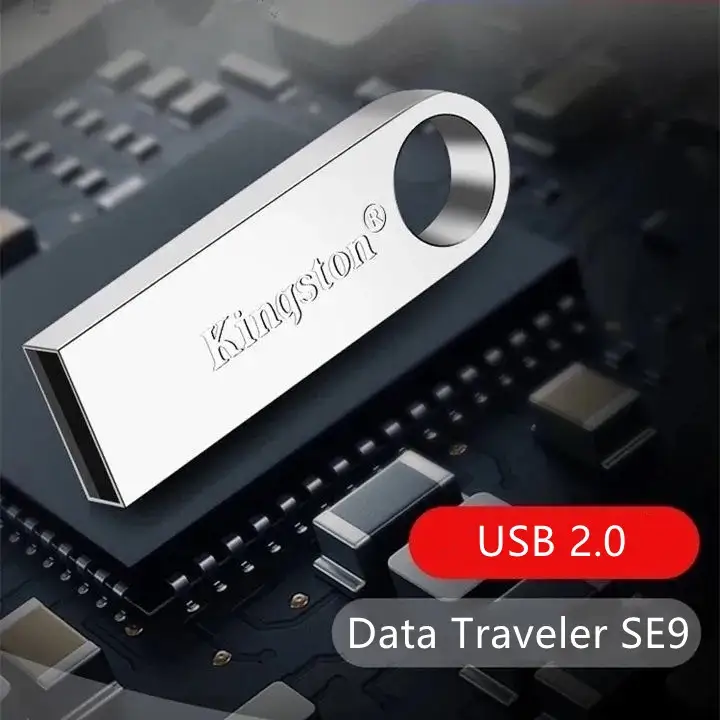 Kingston SE9 USB Flash Drive size comparison keychain
