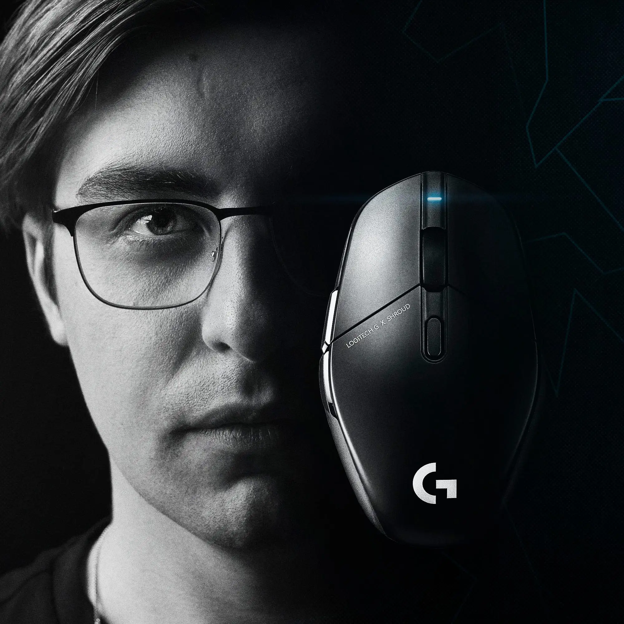 Logitech G303 Shroud Edition retail packaging
