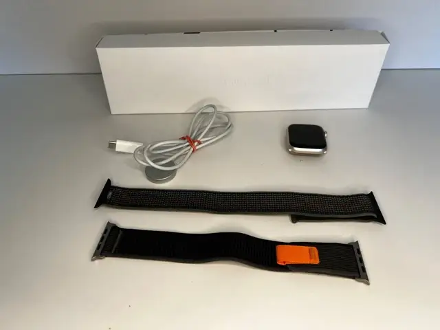 Garmin Forerunner 255 smartwatch durability and comfort