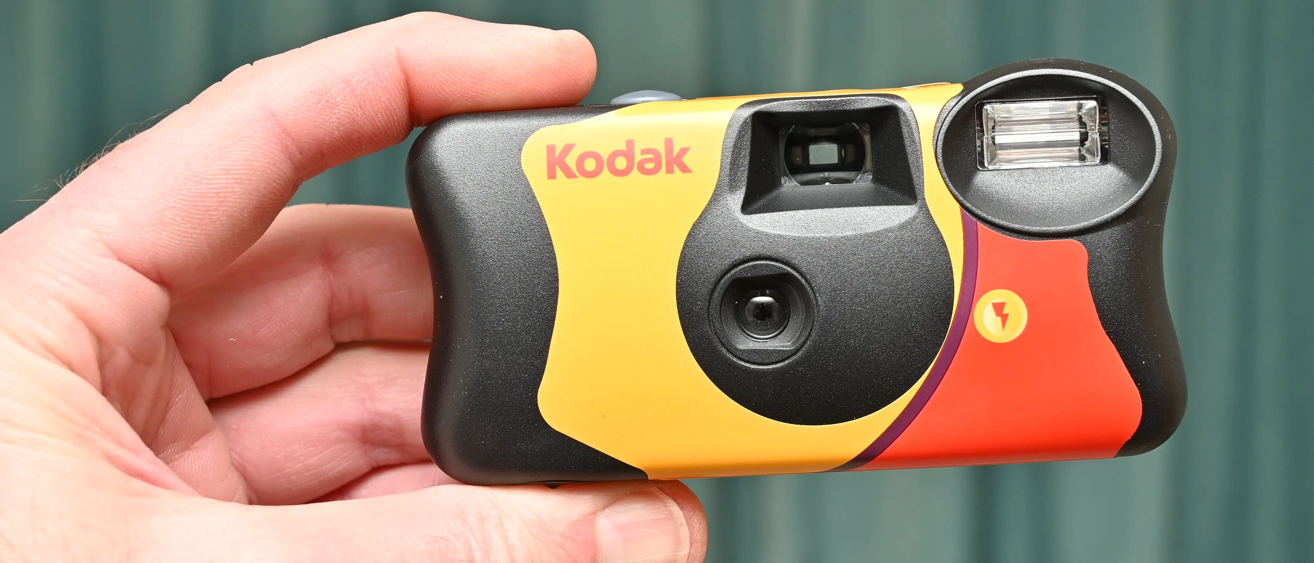 KODAK FunSaver 35mm Single Use Camera Review: Conditional