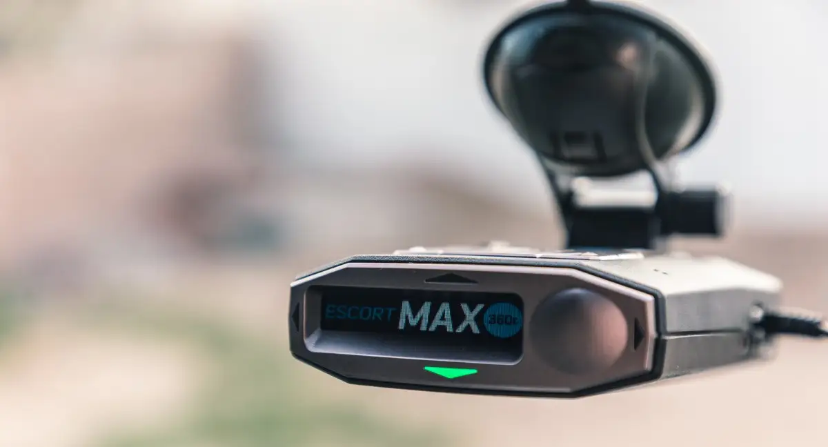 Escort MAX 360c review highlights on trust and reliability