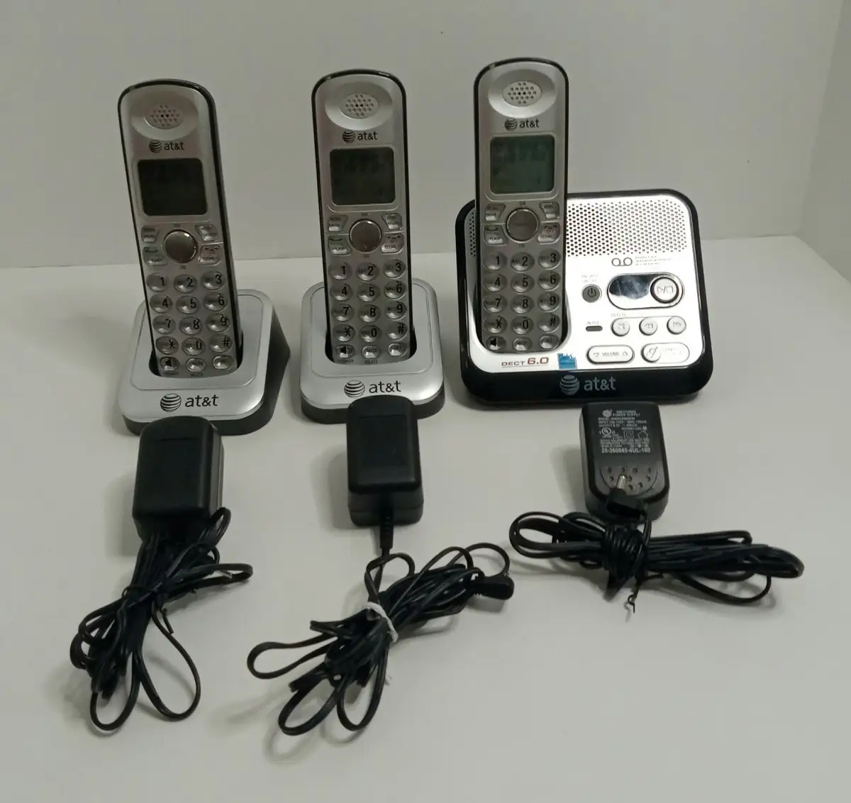 AT&T DECT 6.0 Cordless Phone Review: 8.4/10 Verdict