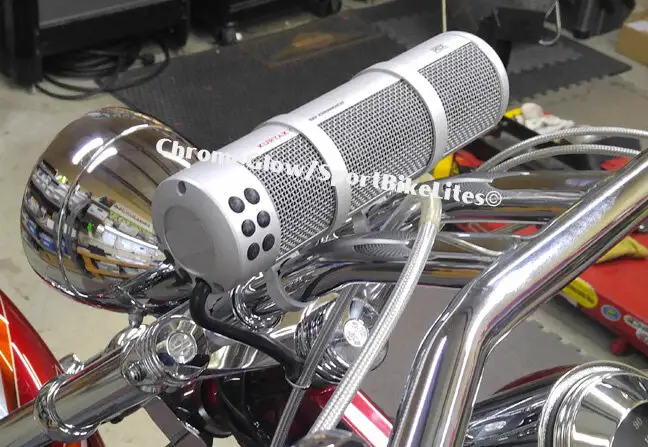 Kuryakyn MTX Road Thunder Review: Clear Sound, Minor Bass Issues