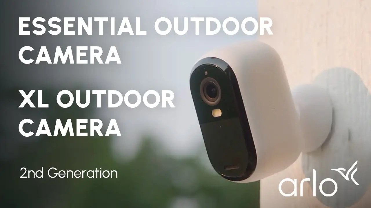 Arlo Essential Spotlight Camera bundle with accessories