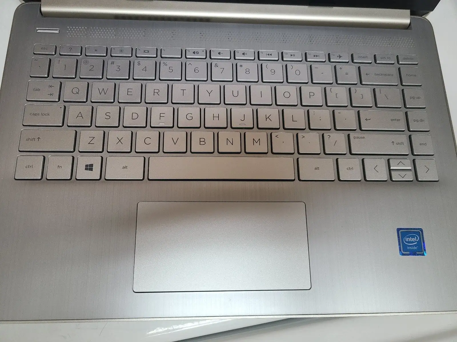 HP 14 Laptop Intel Celeron N4020 student use example