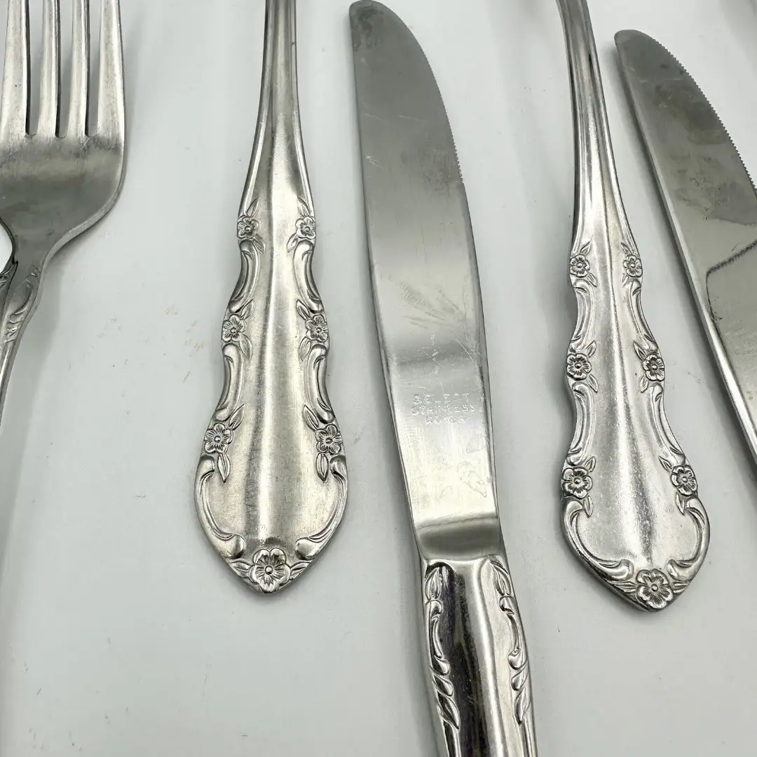 Canon Megatank GX4020 paper trays and control panel close-up