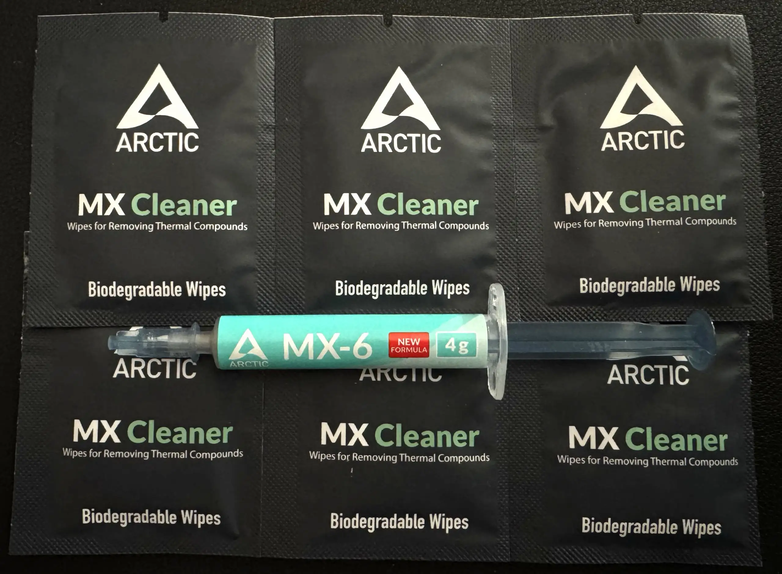 ARCTIC MX-6 thermal paste product photo close-up