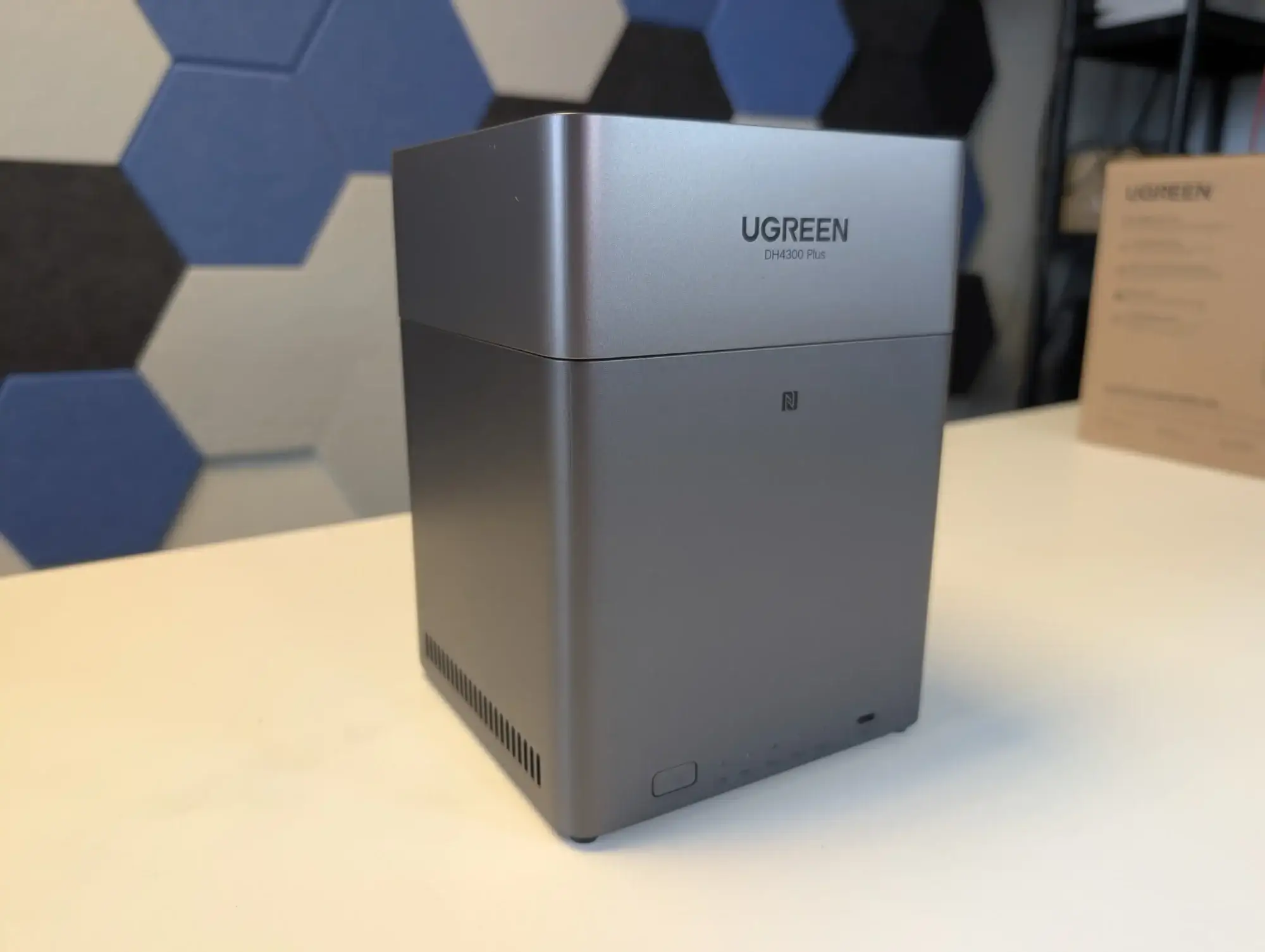 UGREEN NAS DH4300 Plus desktop setup view