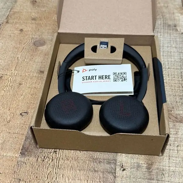 Poly Voyager 4320 UC Review: Comfort & Clear Calls Verdict