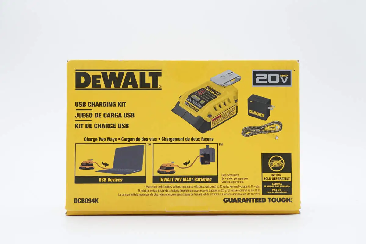 DEWALT MagSafe Charger Review: Strong Hold, Minor Flaws
