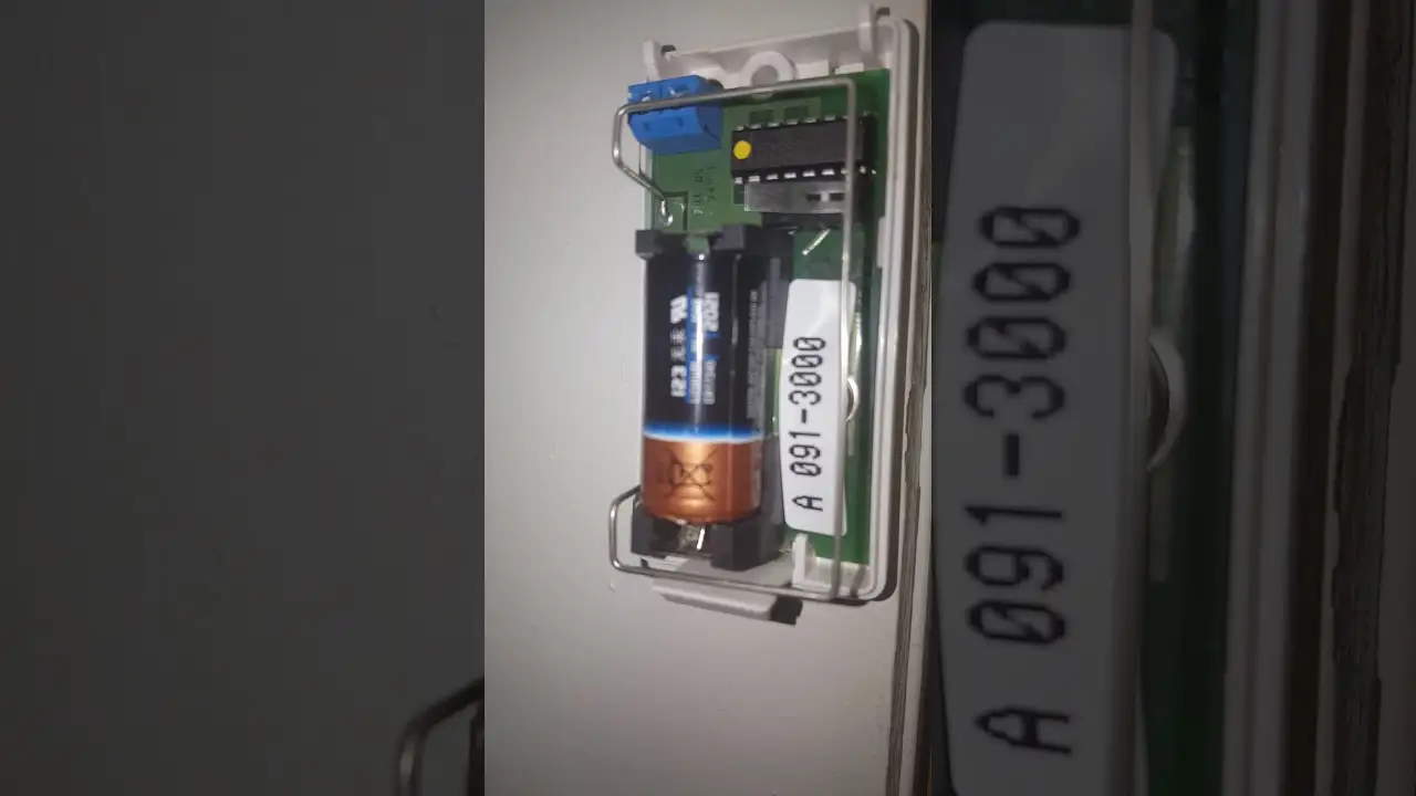 Honeywell 5816WMWH Review: Reliable, Affordable Alarm Sensor