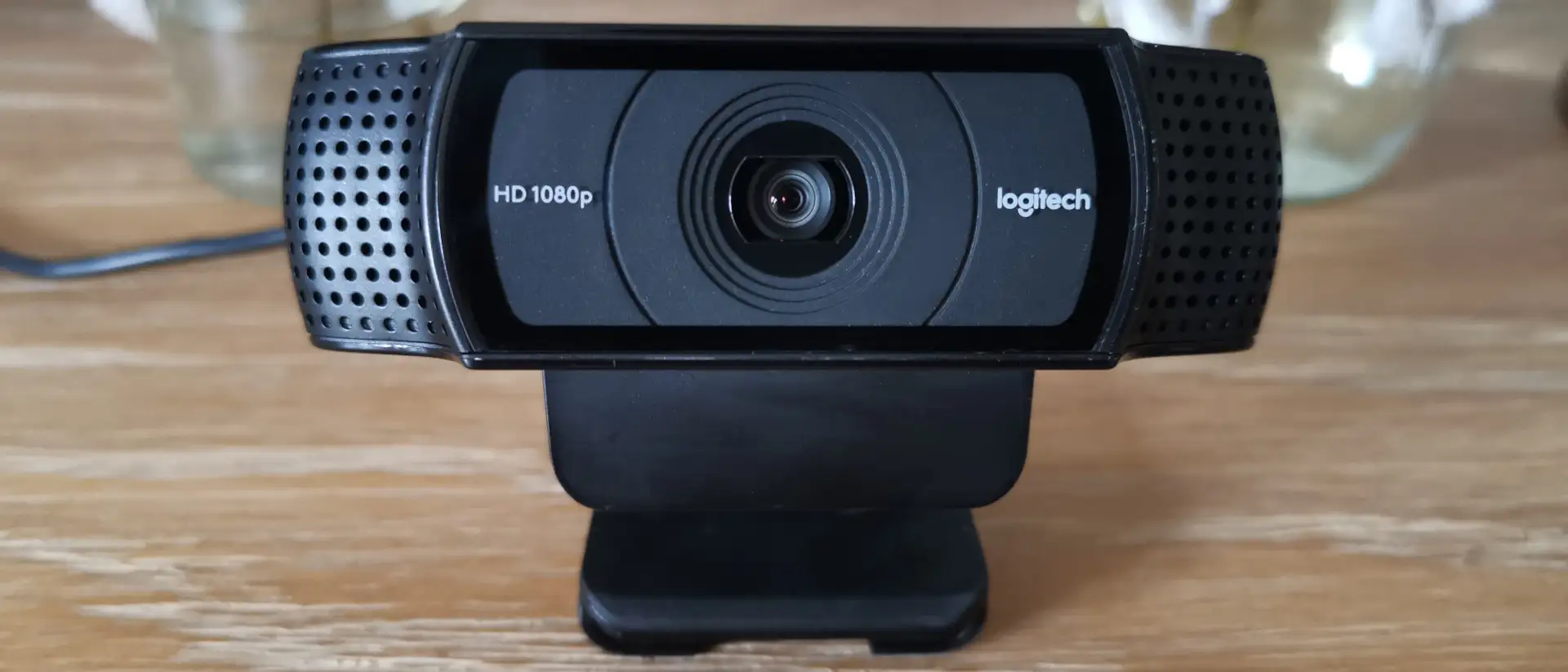 Logitech C920S HD Pro Webcam front view with mount