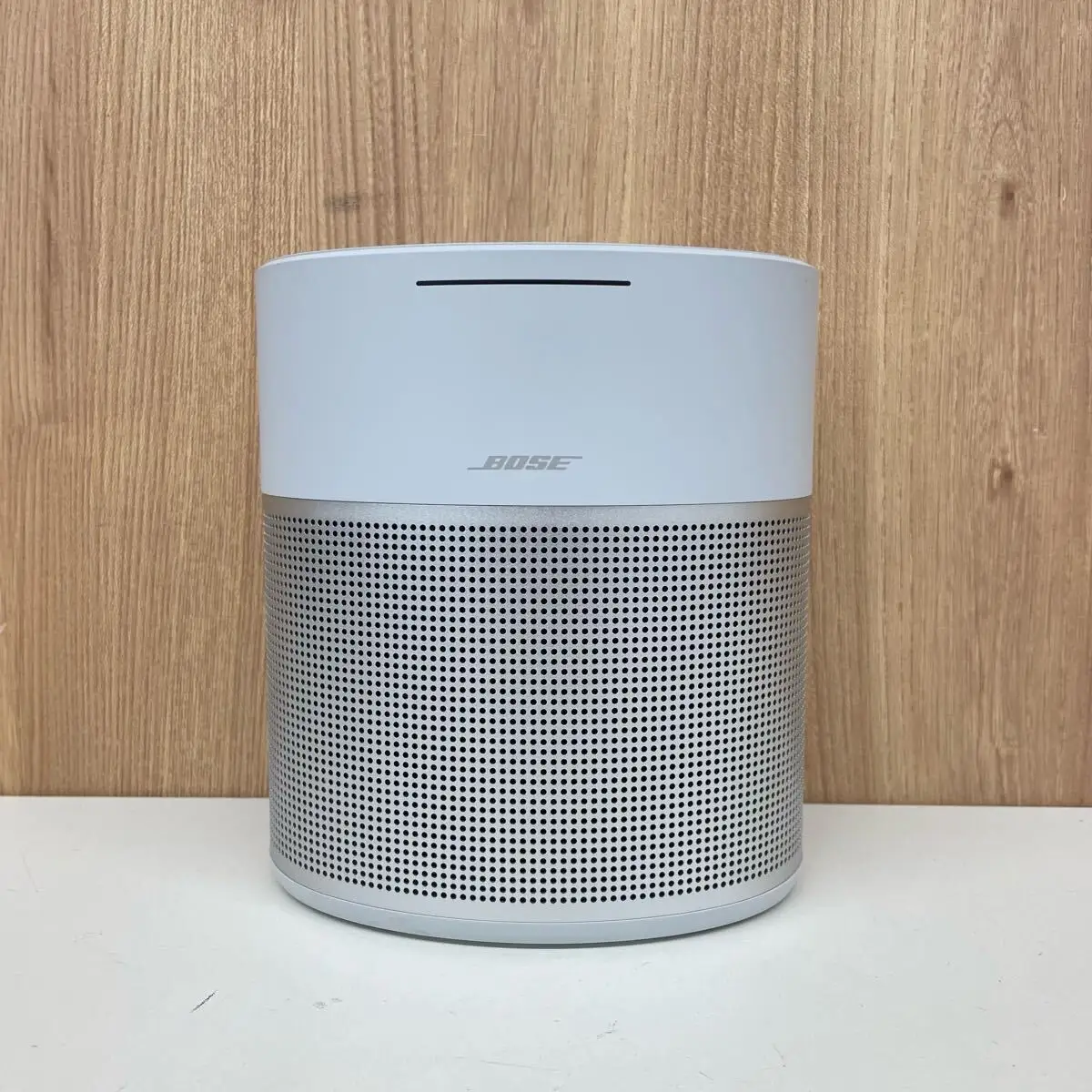 Bose Portable Smart Speaker Review: Premium Sound, Mixed Battery
