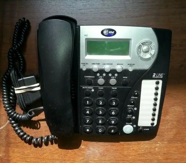 AT&T ML17939 Review: Great 2-Line Phone with Caveats