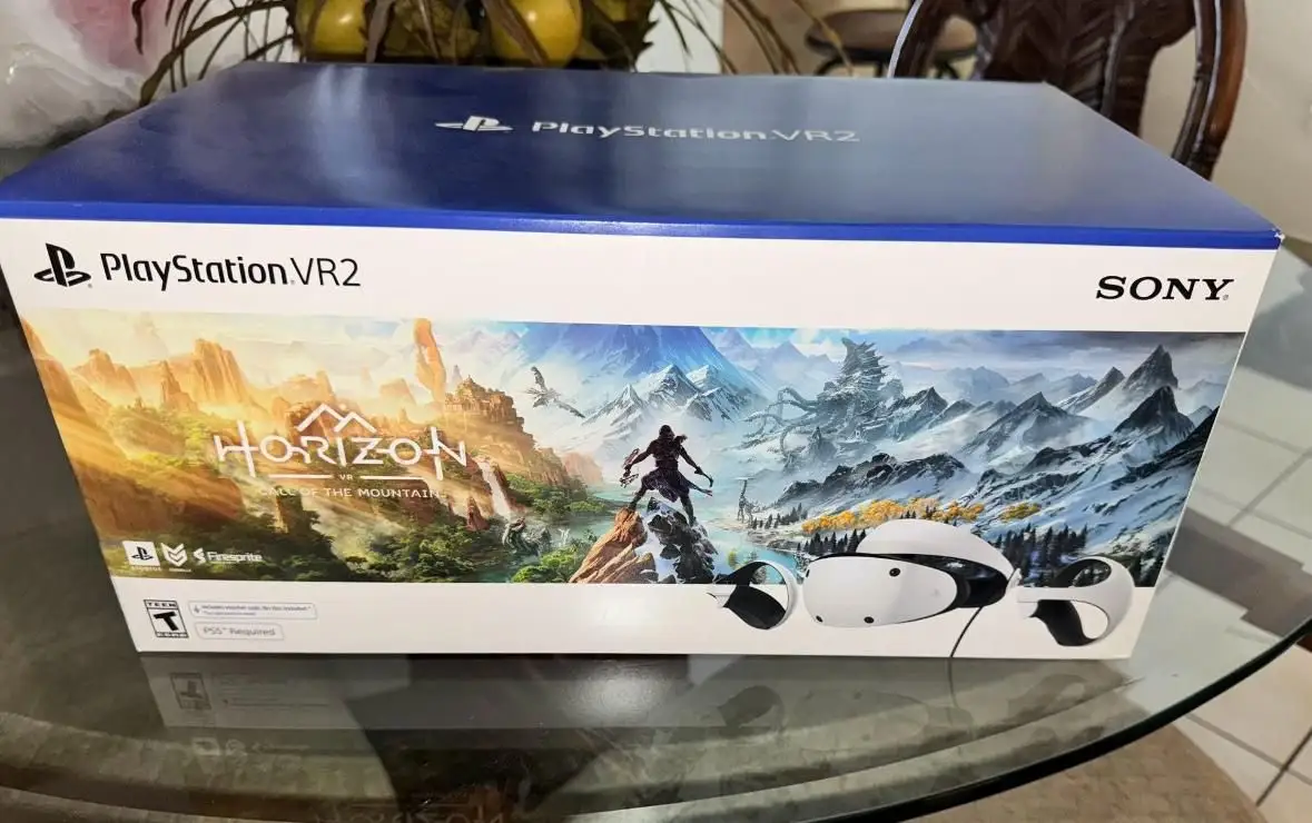 PlayStation VR2 Horizon bundle climbing gameplay