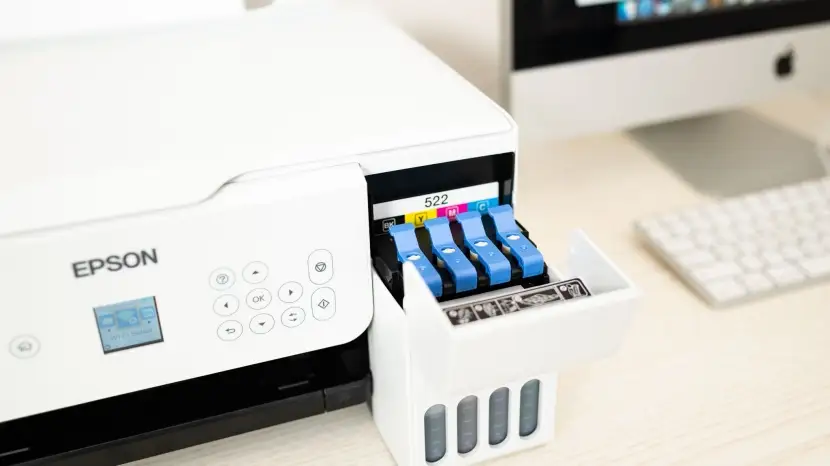 Epson EcoTank ET-2800 showing connectivity features