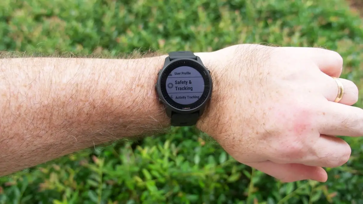 Garmin Forerunner 945 LTE Review: Elite Safety & Training