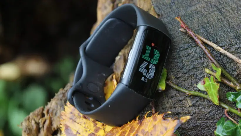 Fitbit Charge 6 Review: Comfort Wins, Accuracy Lags
