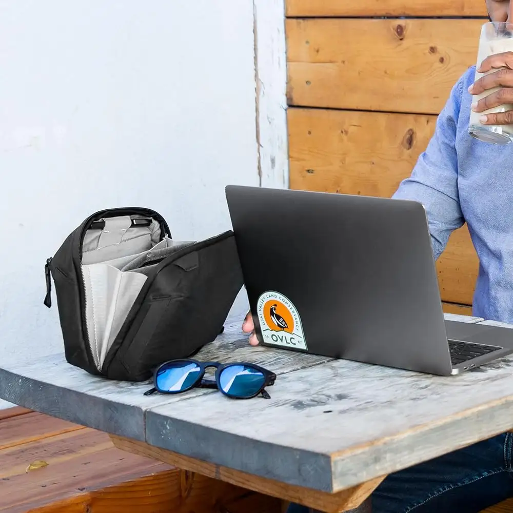 Peak Design Small Tech Pouch Review: Buy or Skip?