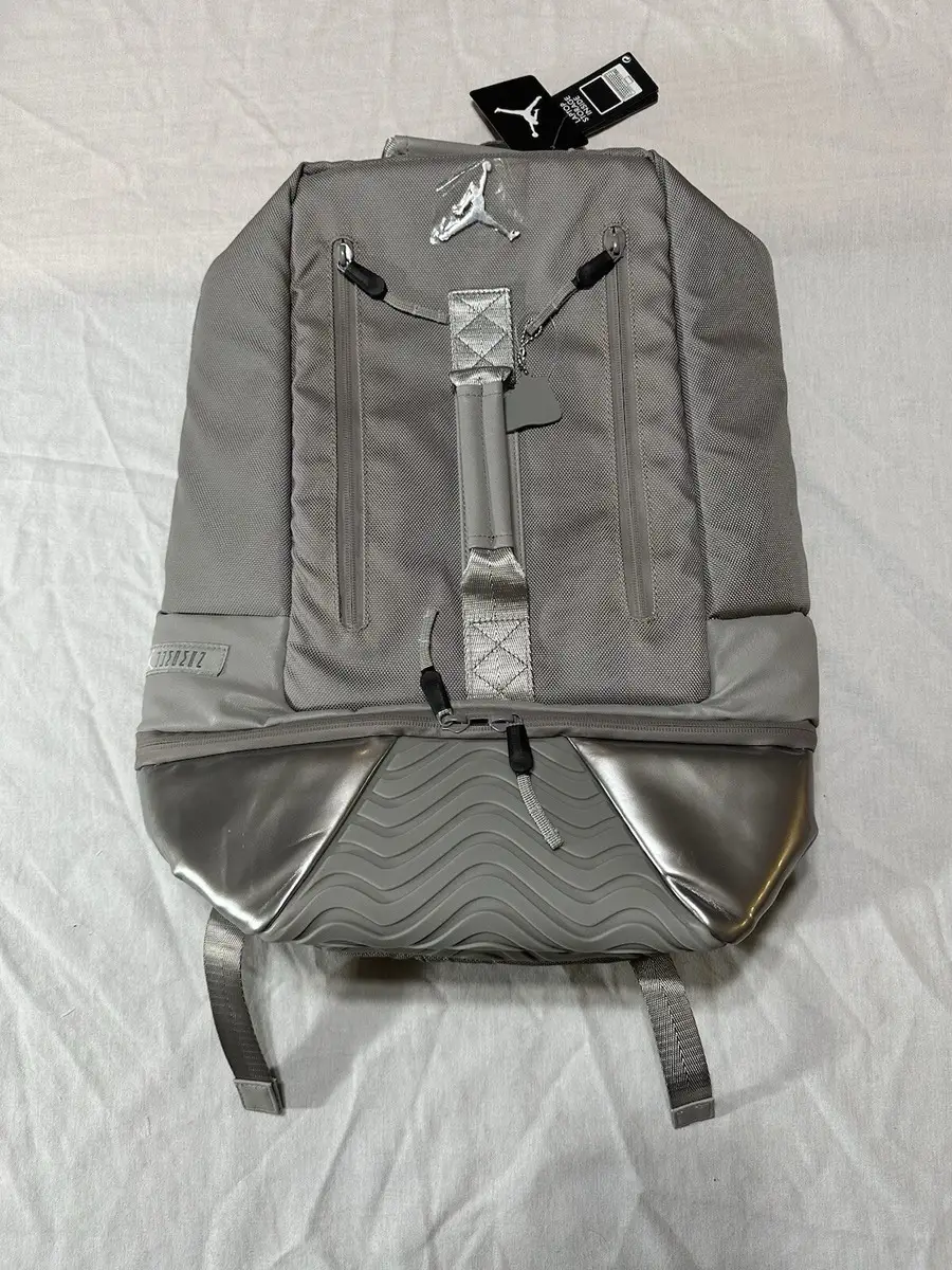 Nike Hoops Elite Backpack White retail price display