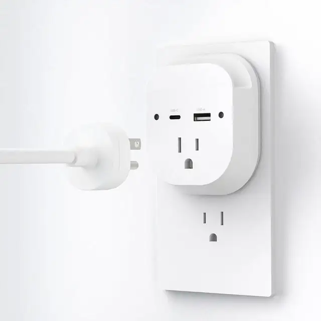 Anker PowerPort 6 multi-device charging setup