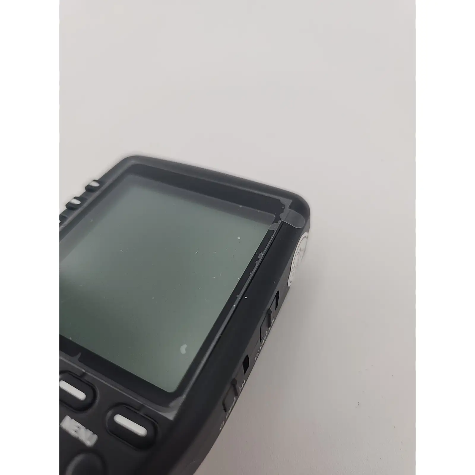 Energizer MAX AAA Batteries Review: Long Life with Caveats