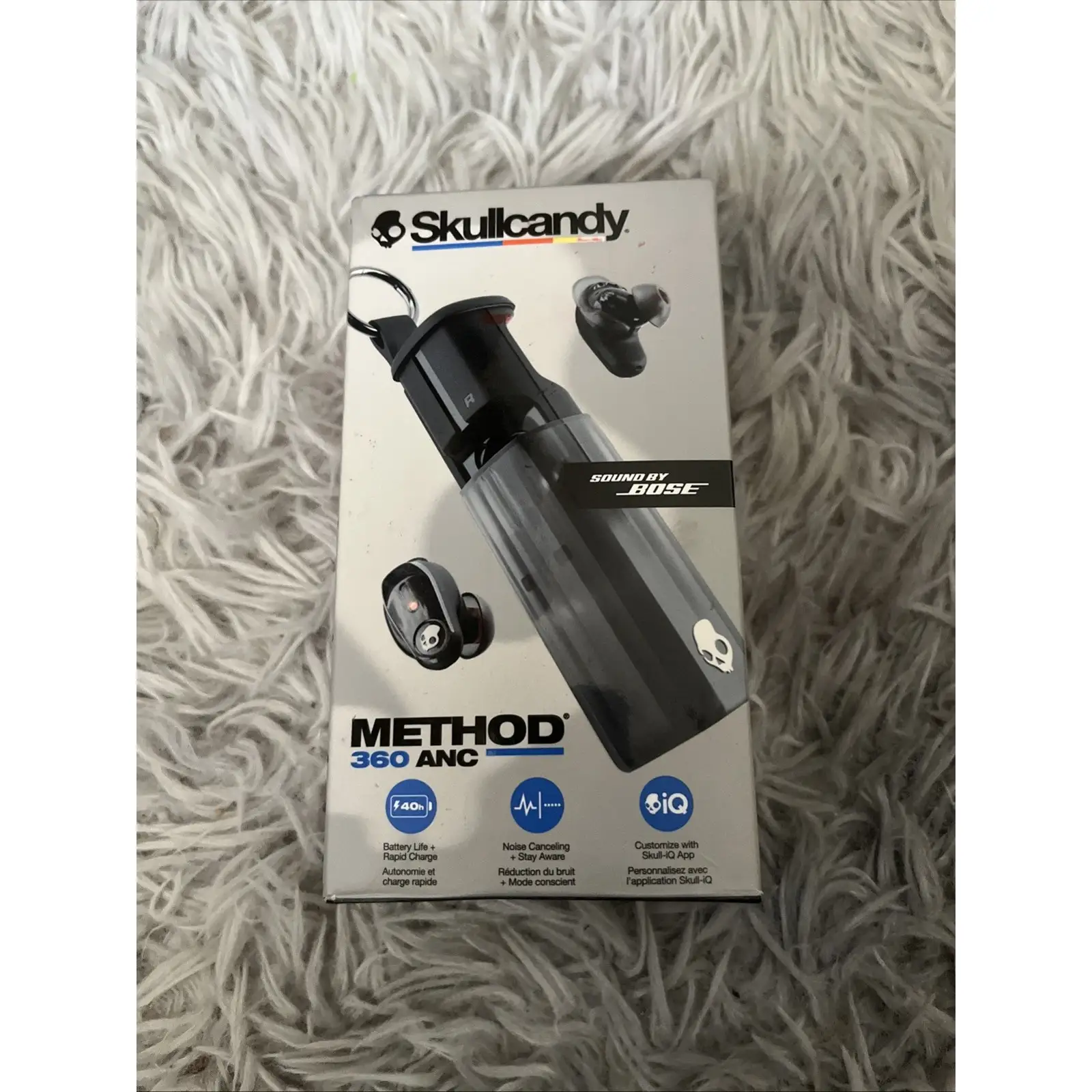 Skullcandy Method 360 ANC retail packaging and accessories