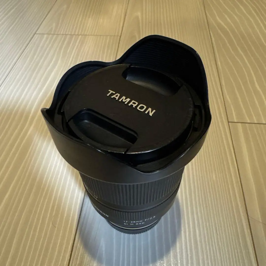 Tamron 17-28mm f2.8 product shot with packaging
