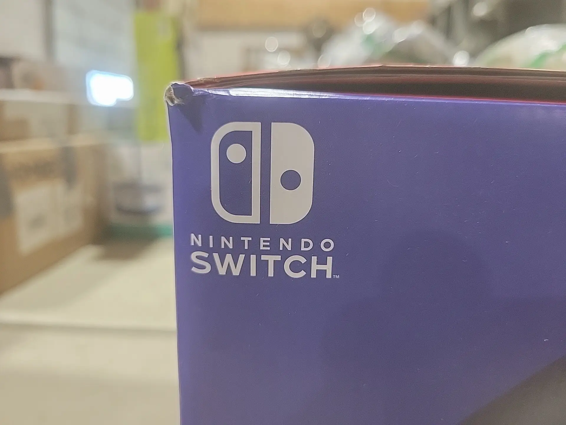 HORI Mario Kart Racing Wheel Pro Deluxe clamp and suction mounting setup