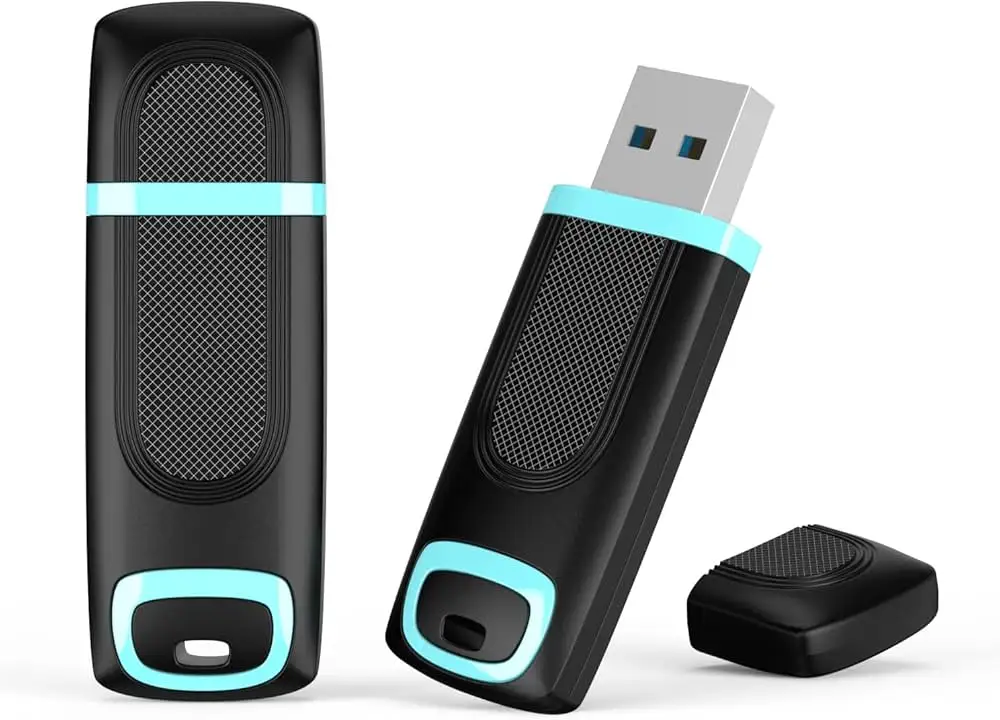 Amazon Basics USB drive telescopic design detail