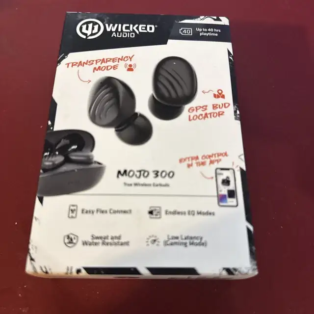 BlueParrott B450-XT Review: Rugged Headset with Caveats