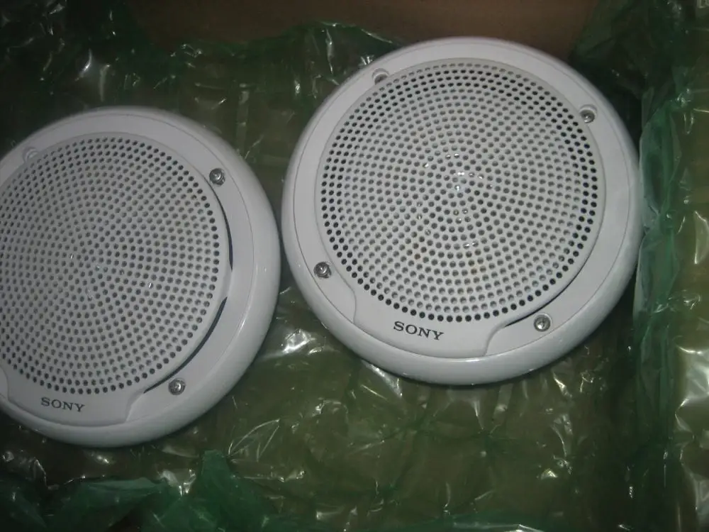 Sony Marine Speakers Review: Strong Sound, Short Lifespan