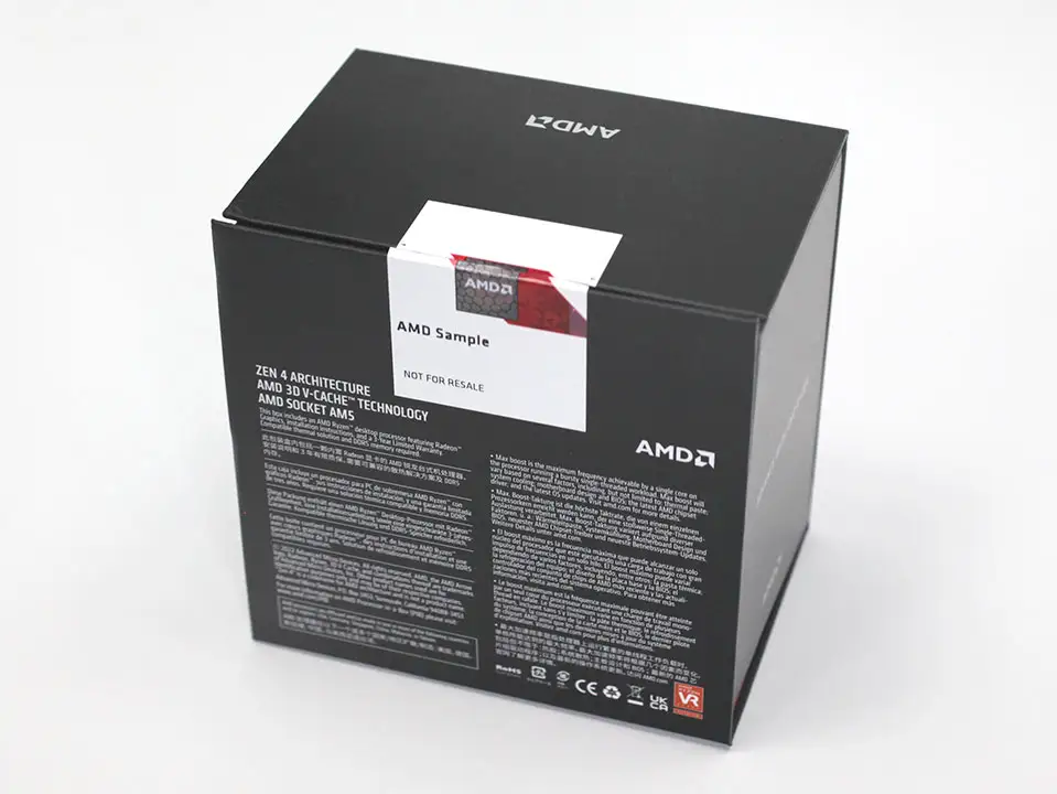 AMD Ryzen 7 7800X3D thermal performance graph