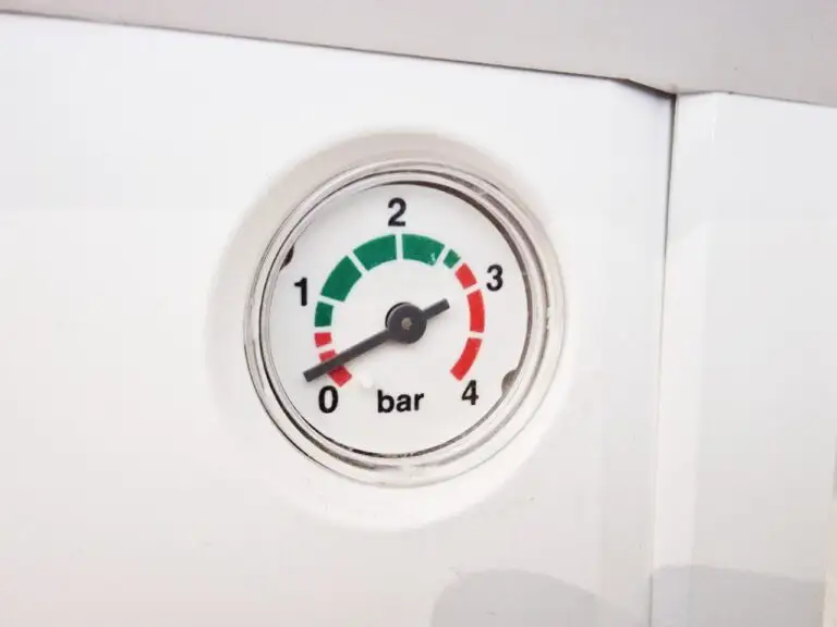 Motorola Multi Unit Charger product dock close-up