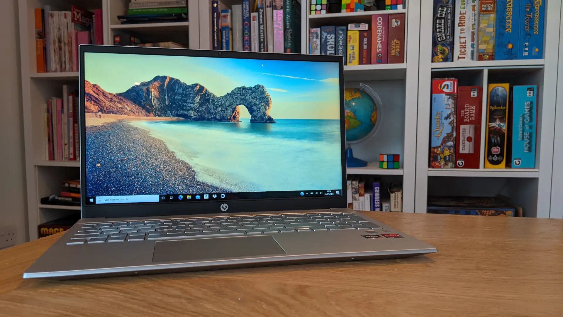 HP 15.6" Laptop Review: Strong Performance, Mixed Display