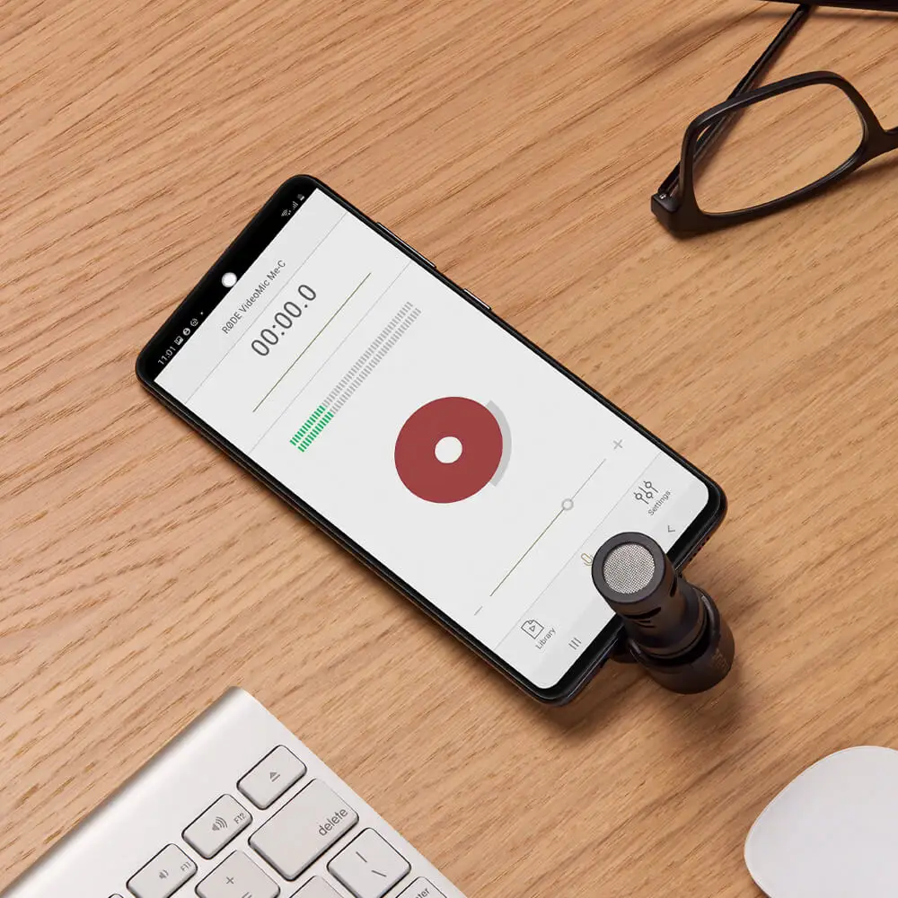 RØDE VideoMic Me‑C+ product bundle with accessories