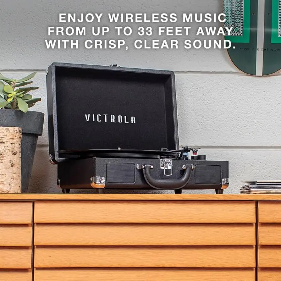 Victrola Journey II Review: Stylish But Flawed Turntable
