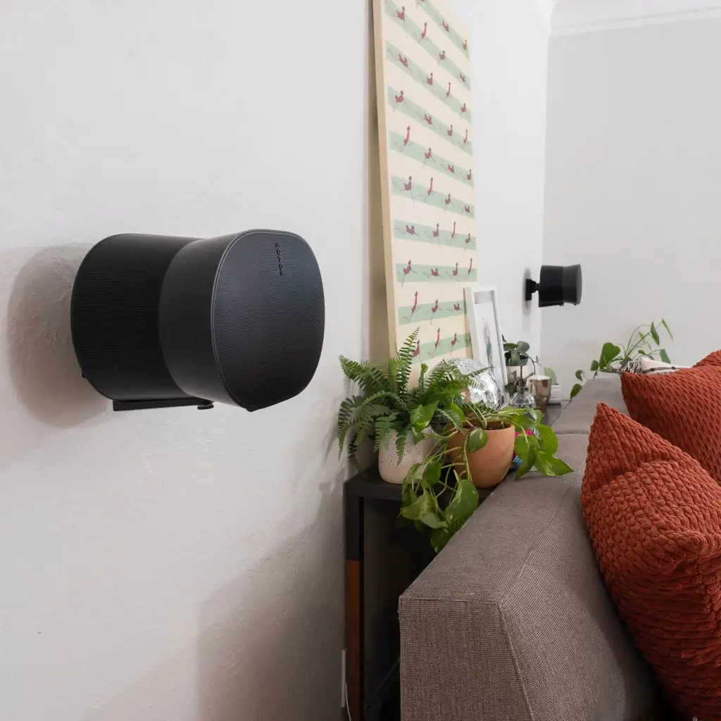 Sanus Era 100 Wall Mount Review: Strong Build, Minor Flaws