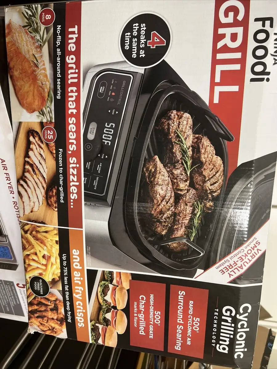 Retevis RT22 handheld radio product close-up