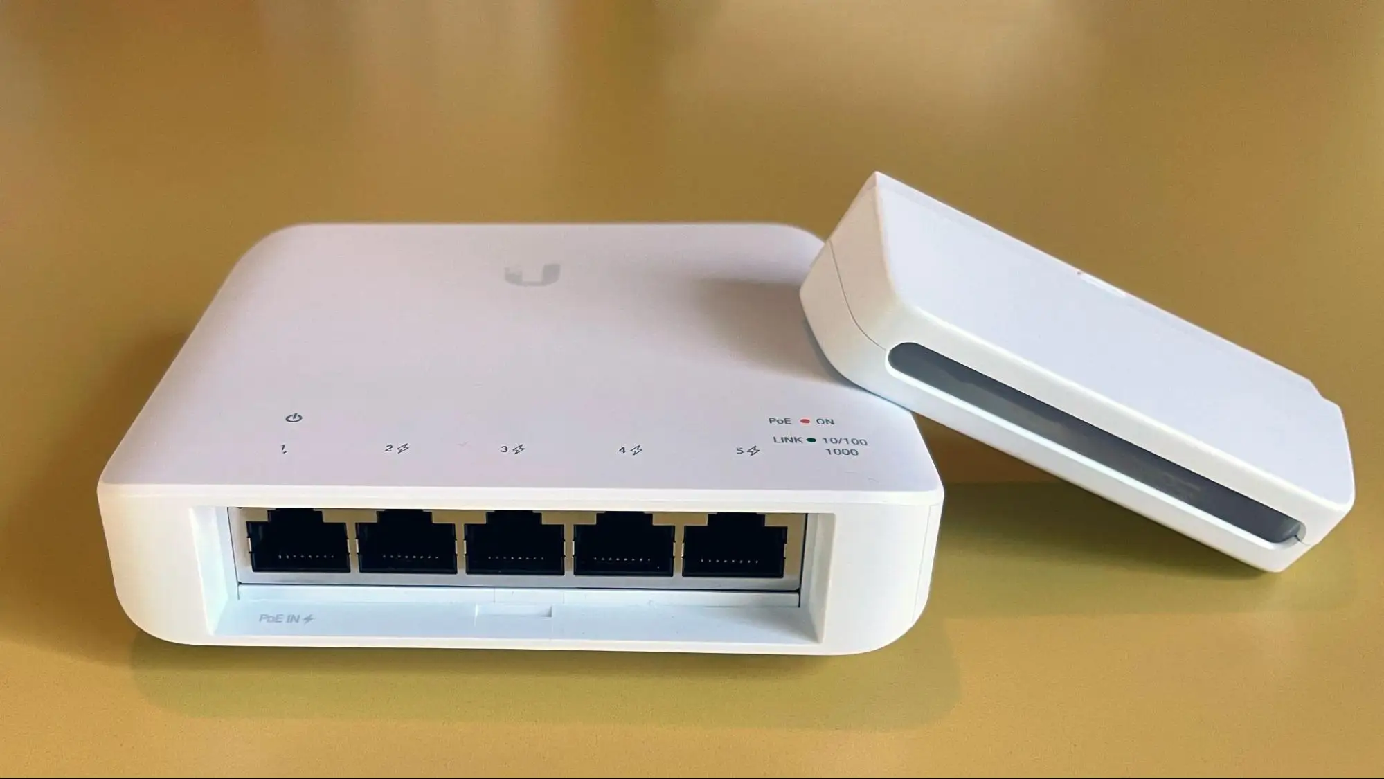 Cisco CBS110-8T-D Switch Review: Silent, Reliable Verdict