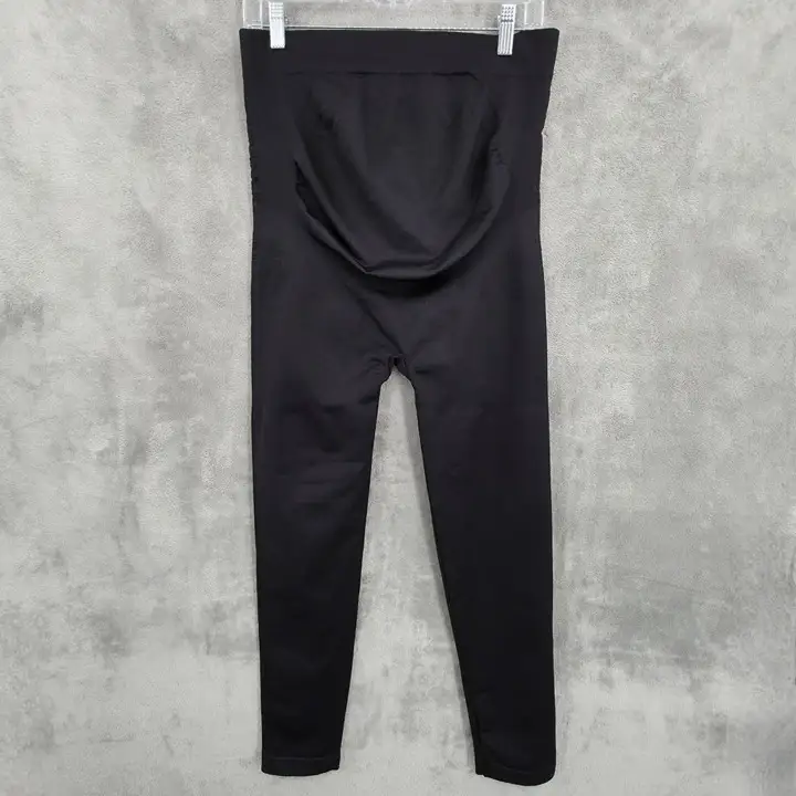 OtterBox Defender iPad Pro 11 M4 case stand and rear cover view