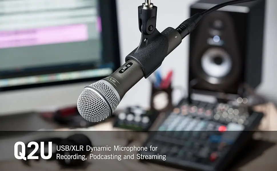 Samson Q2U microphone close-up product photo